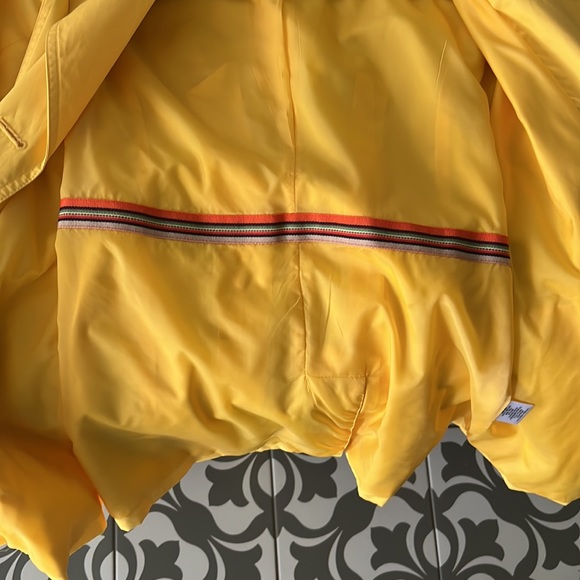 Talbots petite yellow rain jacket - Picture 7 of 10